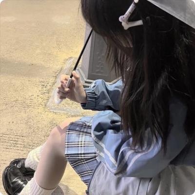 桃花映江山